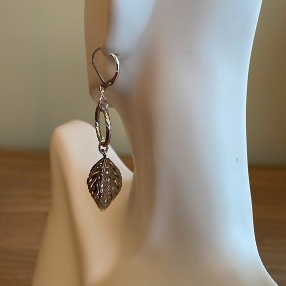 HAND CRAFTED EARRINGS Silver Dangling Leaves Hoop Earrings - Picture 5 of 14